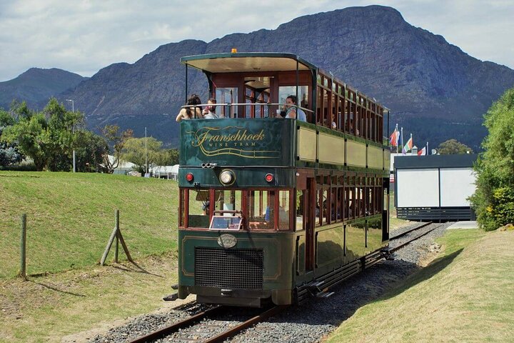 Tour di un'intera giornata con il Wine Tram di Stellenbosch e Franschhoek