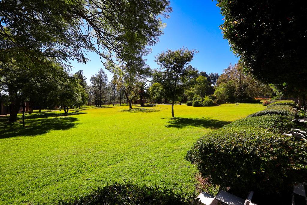 6th on Jupiter Boutique Hotel and Events, Midrand