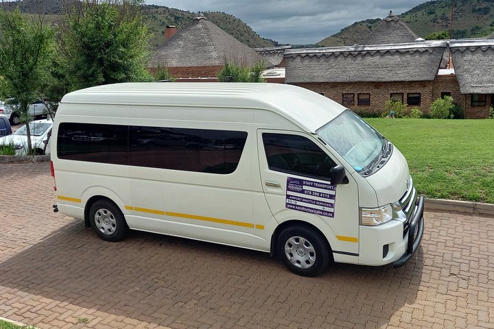 Navetta privata in minivan: aeroporto internazionale di Johannesburg (JNB)