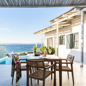 Abalone Hotel & Villas