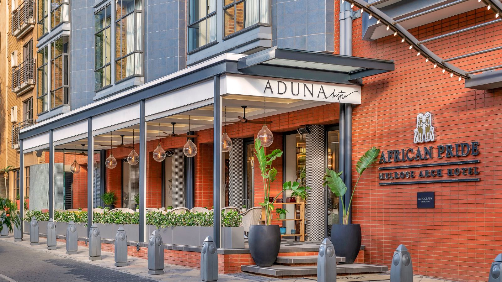 African Pride Melrose Arch, Autograph Collection