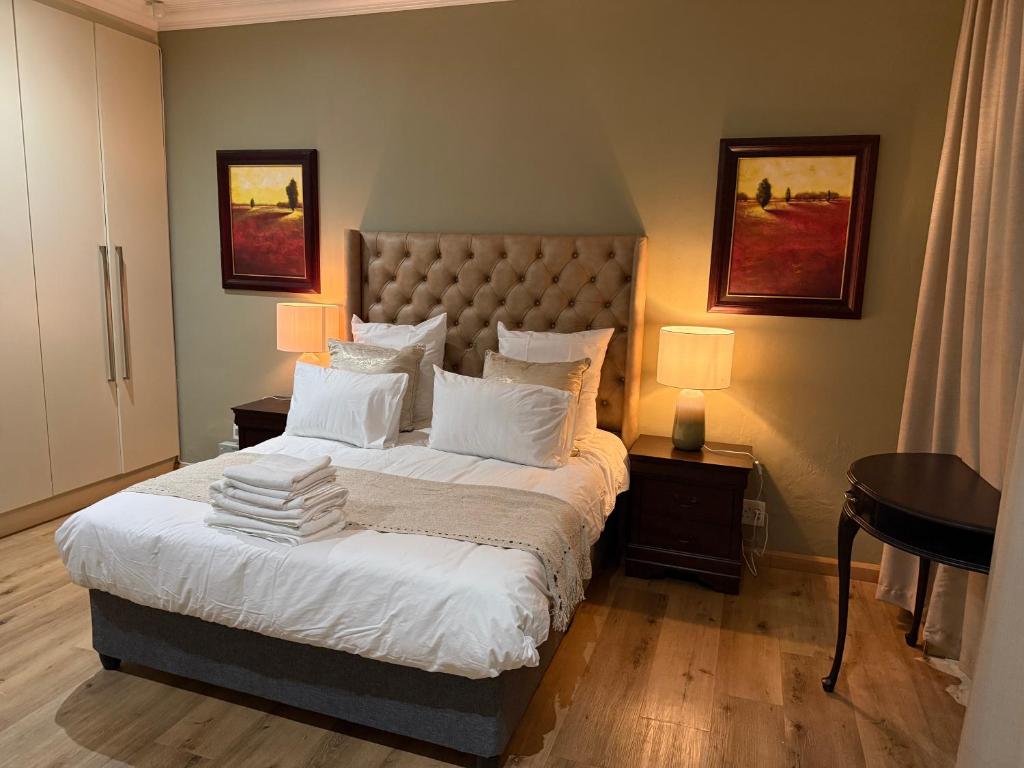 Beachside Gordons Bay stay near Bikini Beach,Gordon's Bay