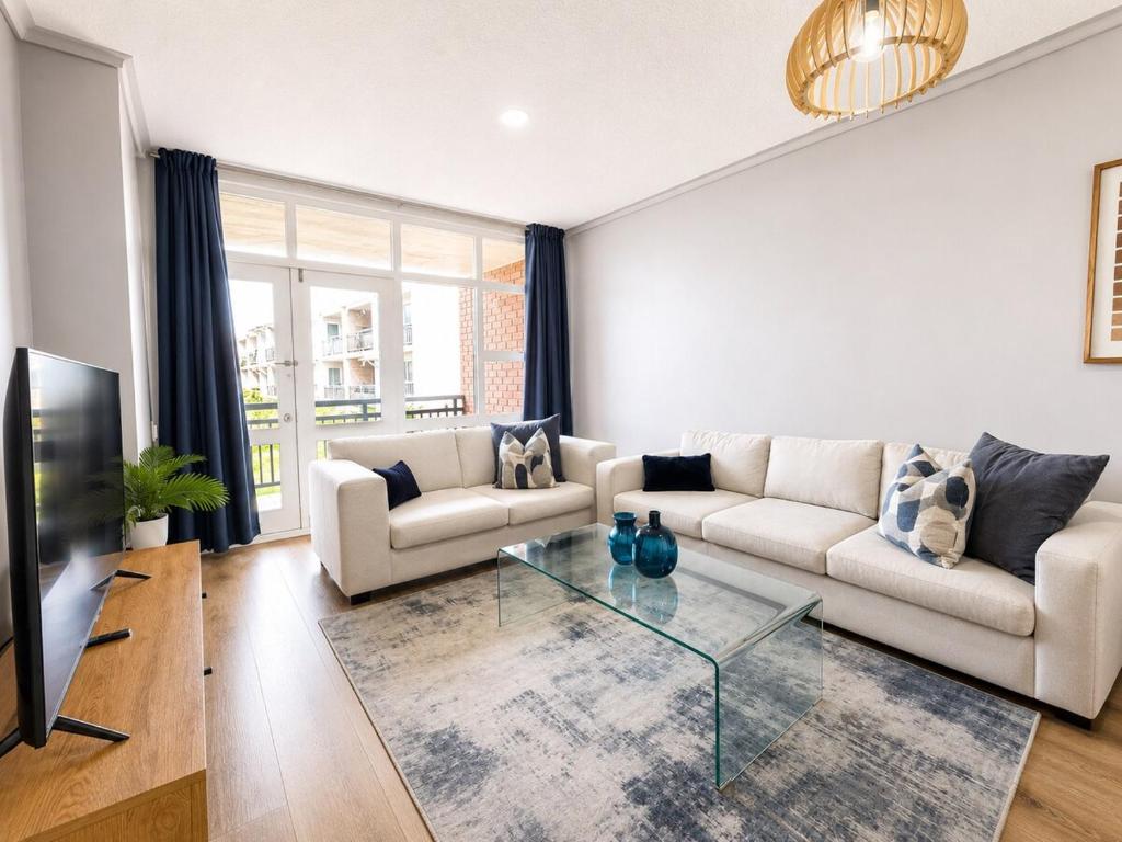 Brookes Hill Beachfront Apartment #117,格贝哈