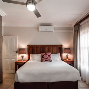 Camelot Guesthouse and Apartments — Potchefstroom, South Africa