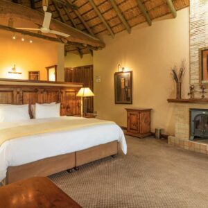 Cathedral Peak Hotel — Champagne Valley，南非