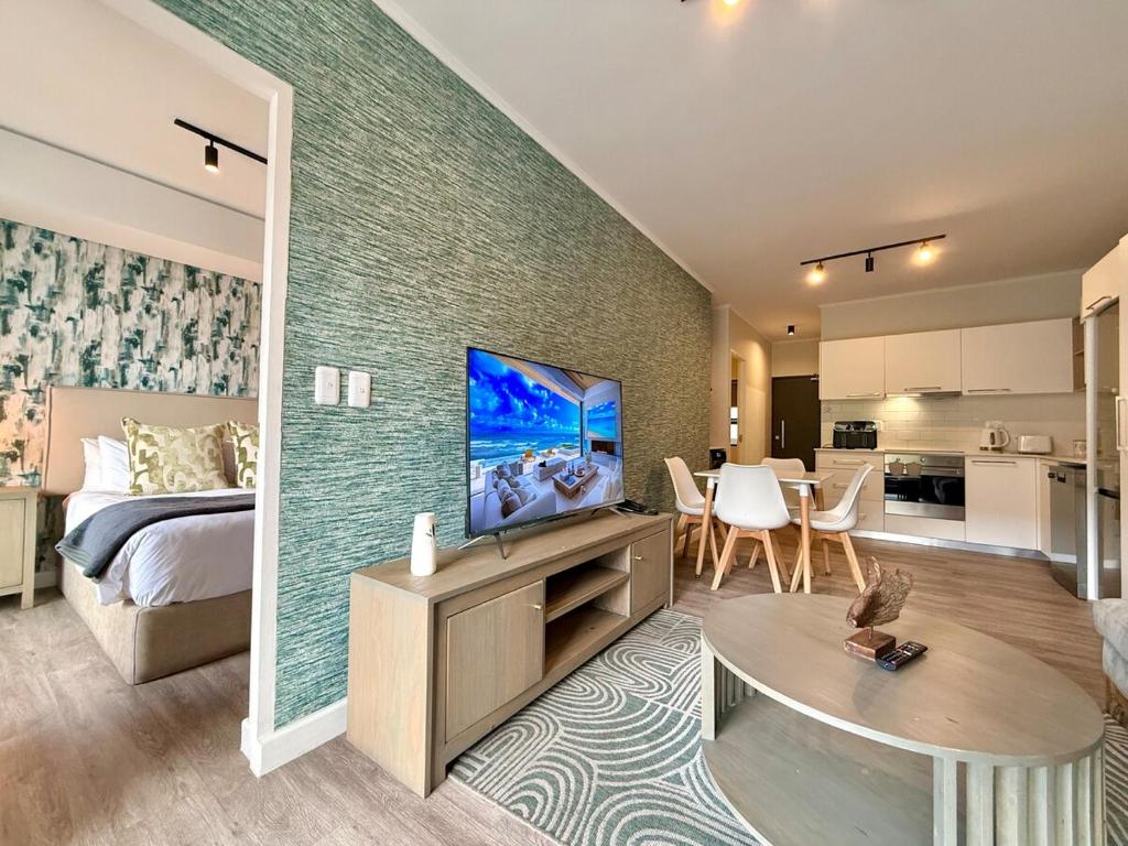 Coastal Wave - Mossel Cove Unit 209, Моссел-Бей