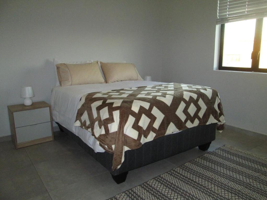 Cosy Winter Stay for 6,Bloubergstrand