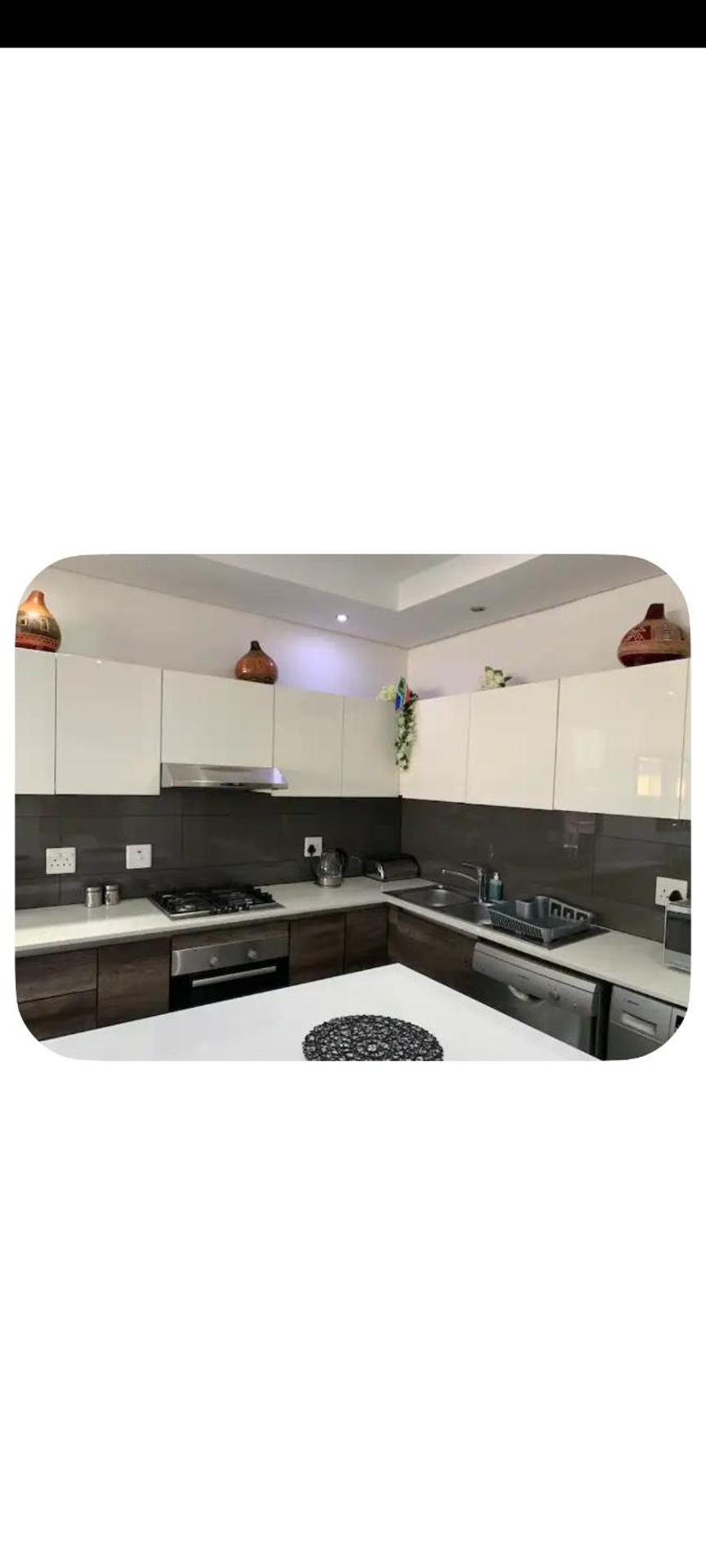 EBD stylish stay in Bedfordview, Bedfordview