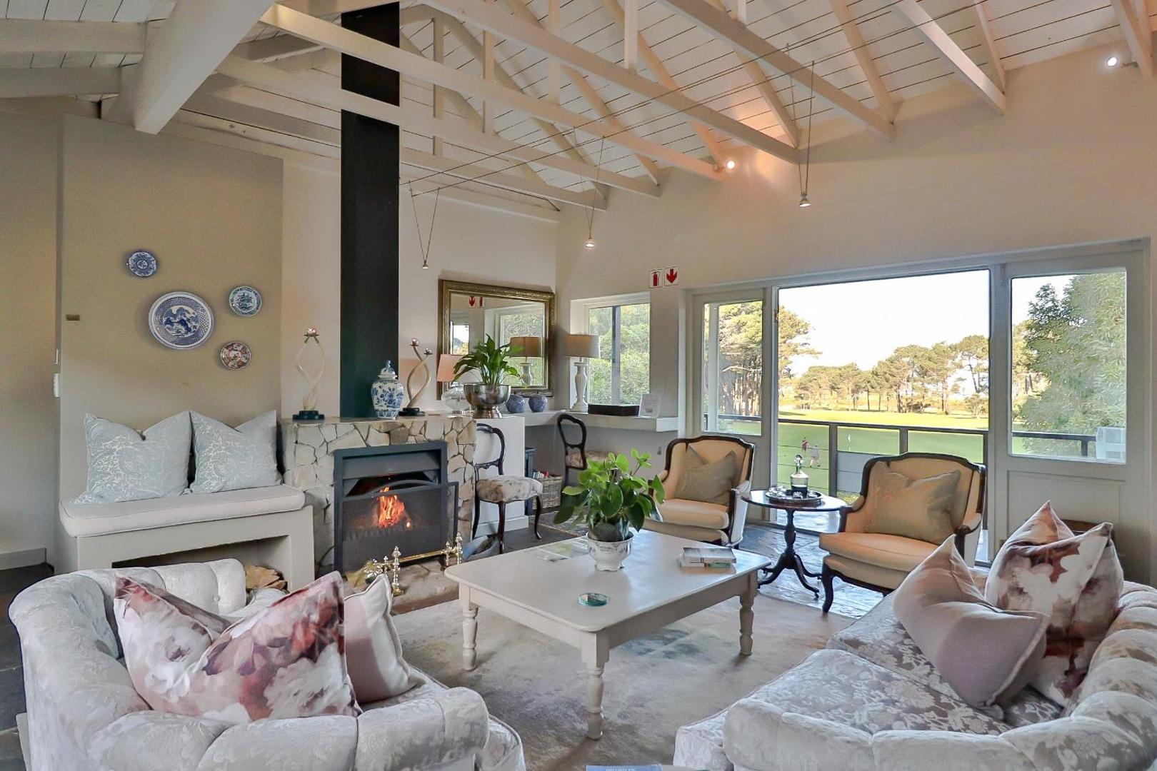 Hermanus Lodge on the Green