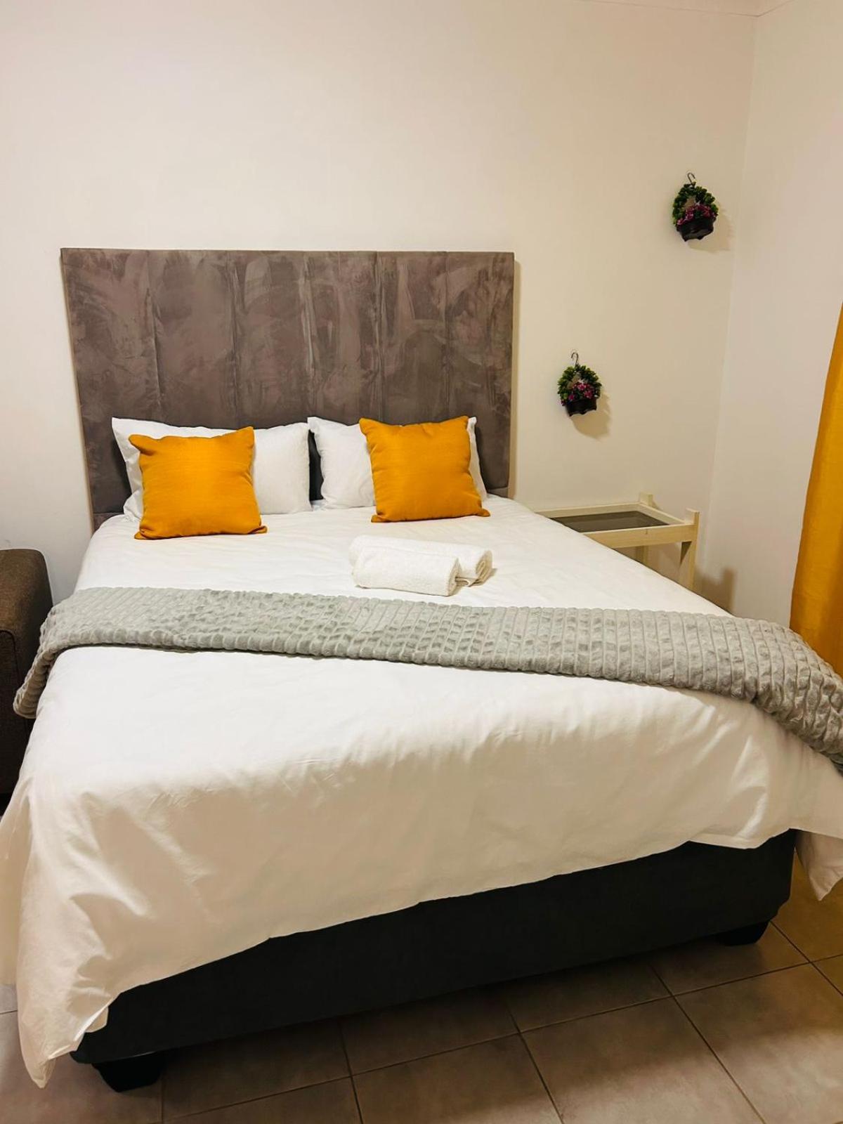 MandA Cozy GuestHouse,Middelburg