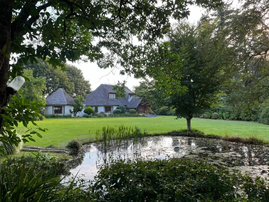 Maylodge Country Cottages住宿,Hogsback,东开普省