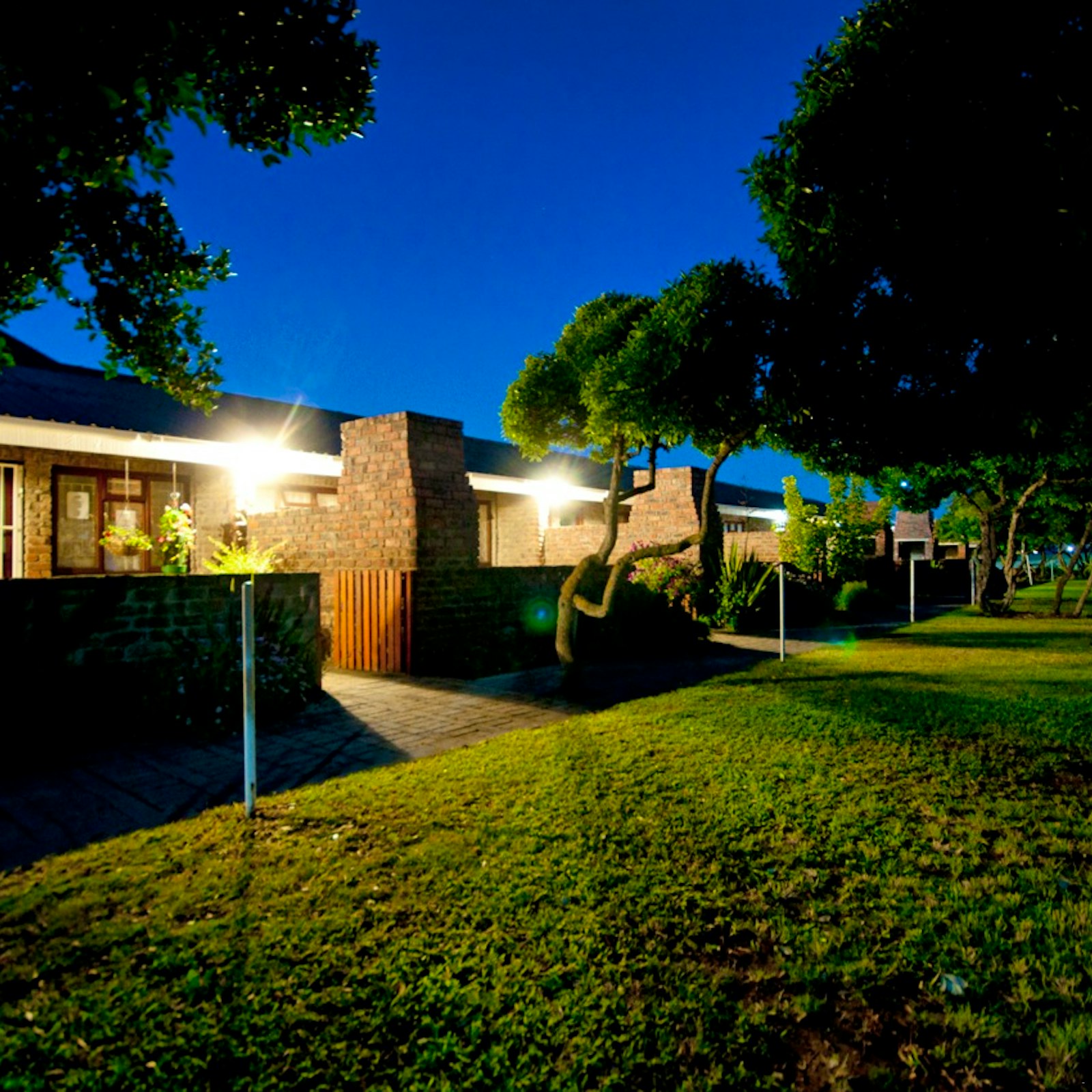 MUIR Holiday Apartments