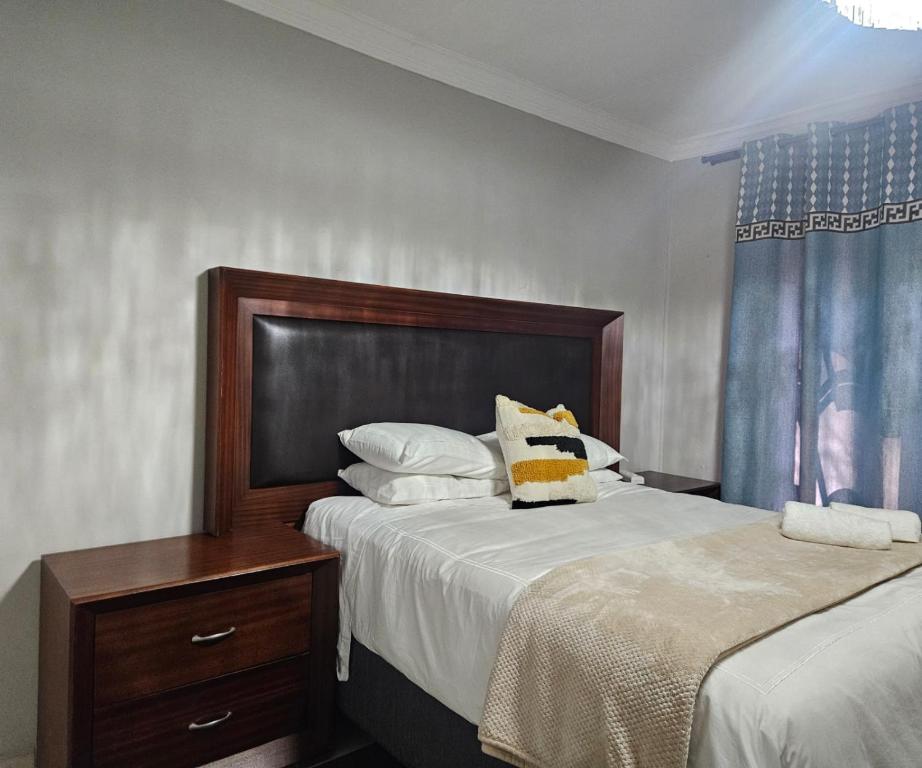 oblique boutique house, Centurion