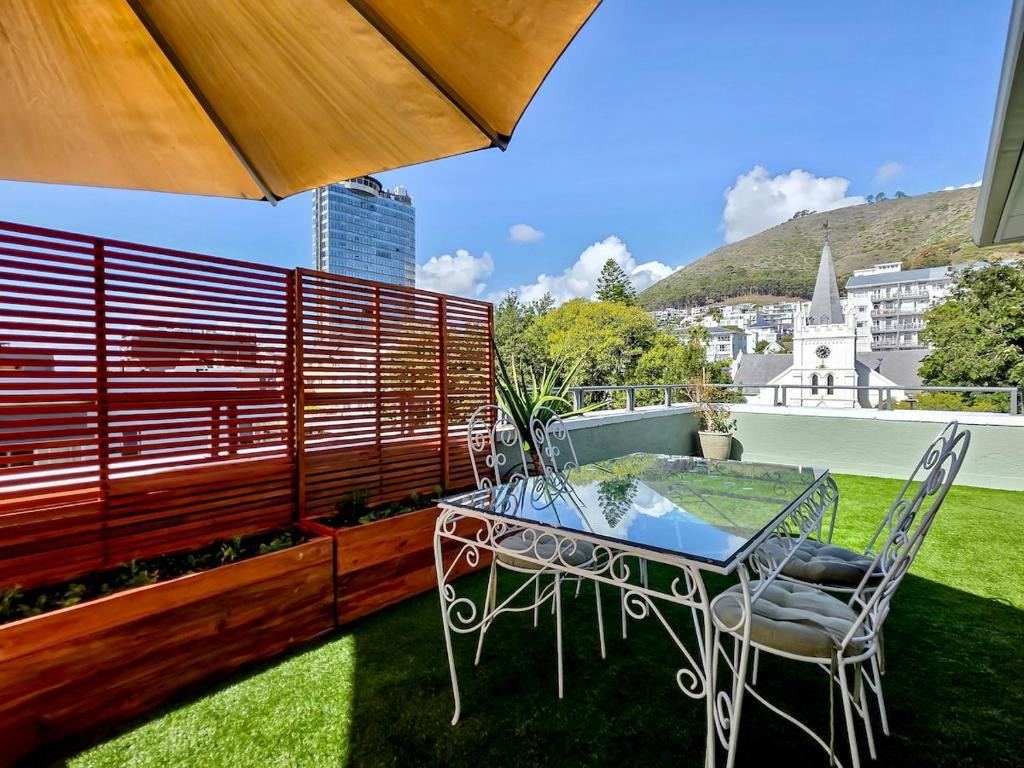 Prime Location Boho Penthouse Sea & Mountain Views, Ciudad del Cabo