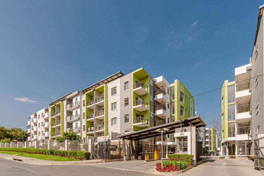 Rivonia Retreat, Фурвейз