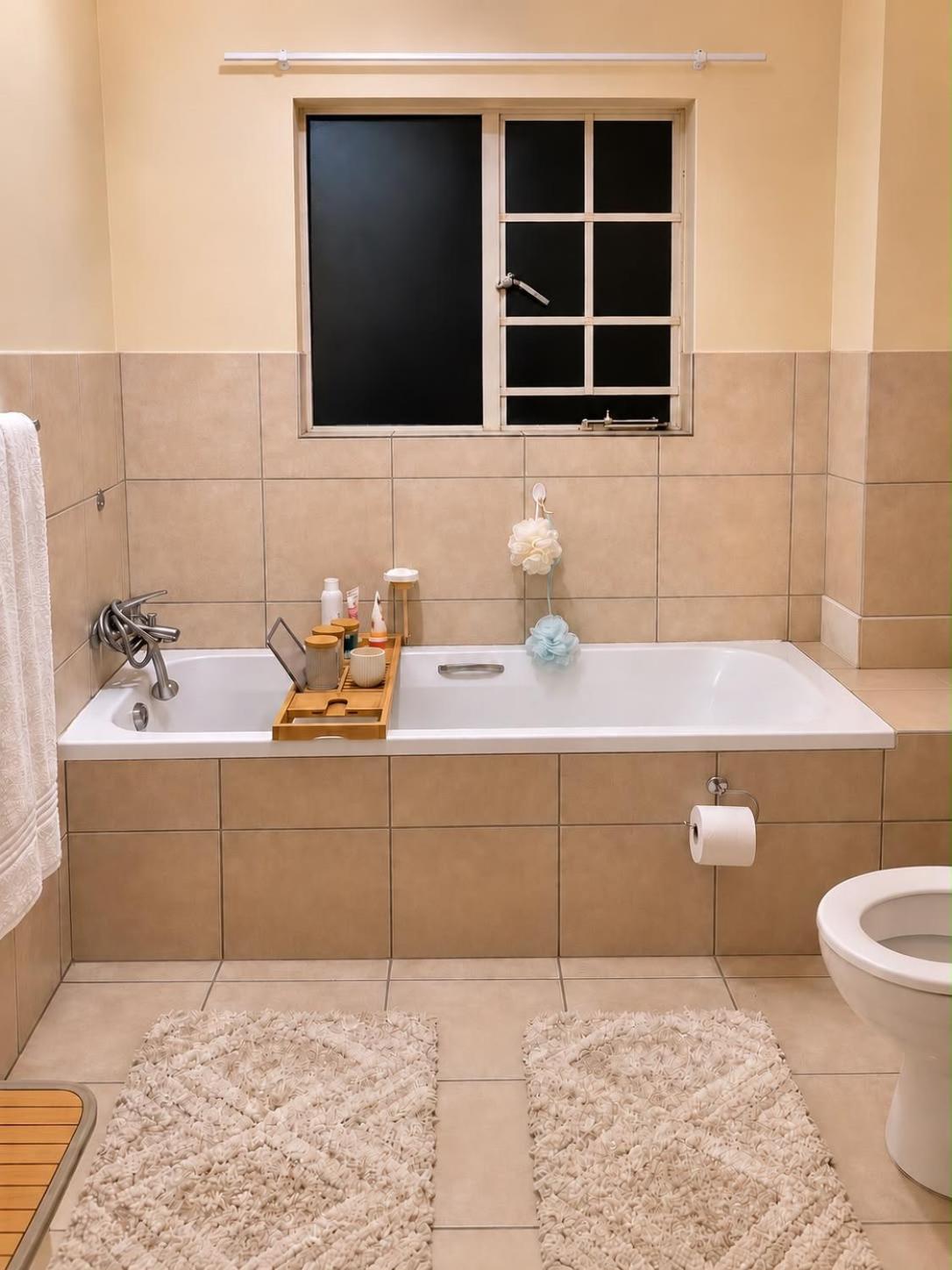 The modern hideaway in Silverlakes,比勒陀利亚东部