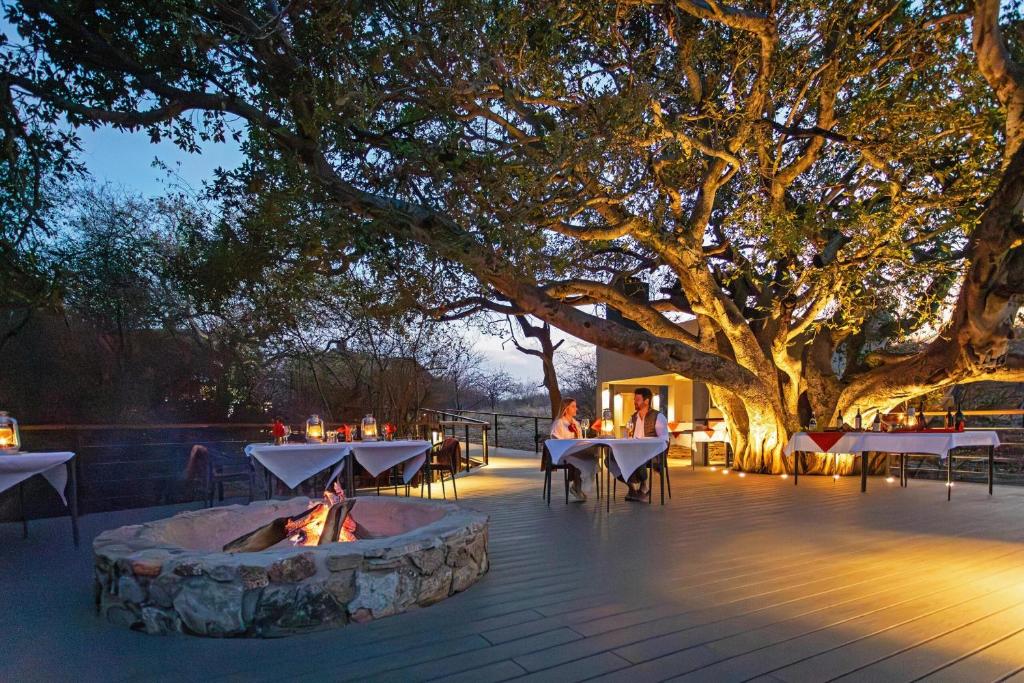 Tuningi Safari Lodge, заповедник Мадикве