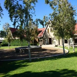 Villa Brocant Guest house住宿，Vryburg，西北省