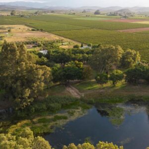 Worlds Apart - River Front Guest Farm & Camping